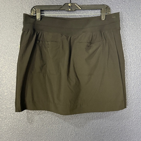Athleta NWT Brooklyn 16” Skort | Black | 14 - Picture 5 of 10